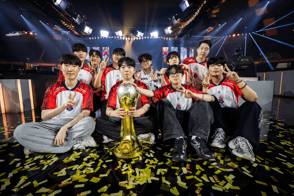 Team South Korea with the World Cup trophy after their 4-1 victory over Saudi Arabia.