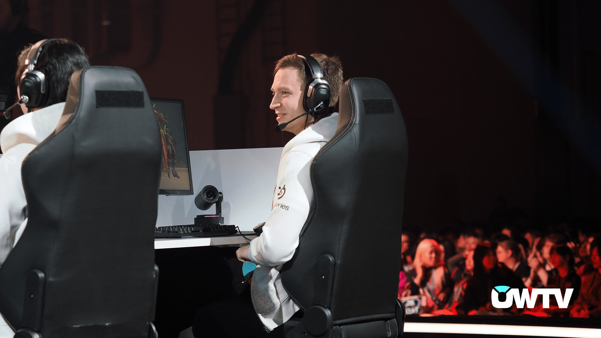 FunnyAstro next to Simple at the World Finals in Stockholm.