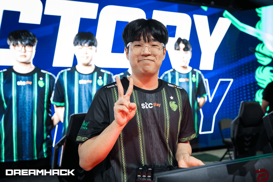 OWL champion smurf returns to OWCS, joins DSG alongside Ryan and Alex